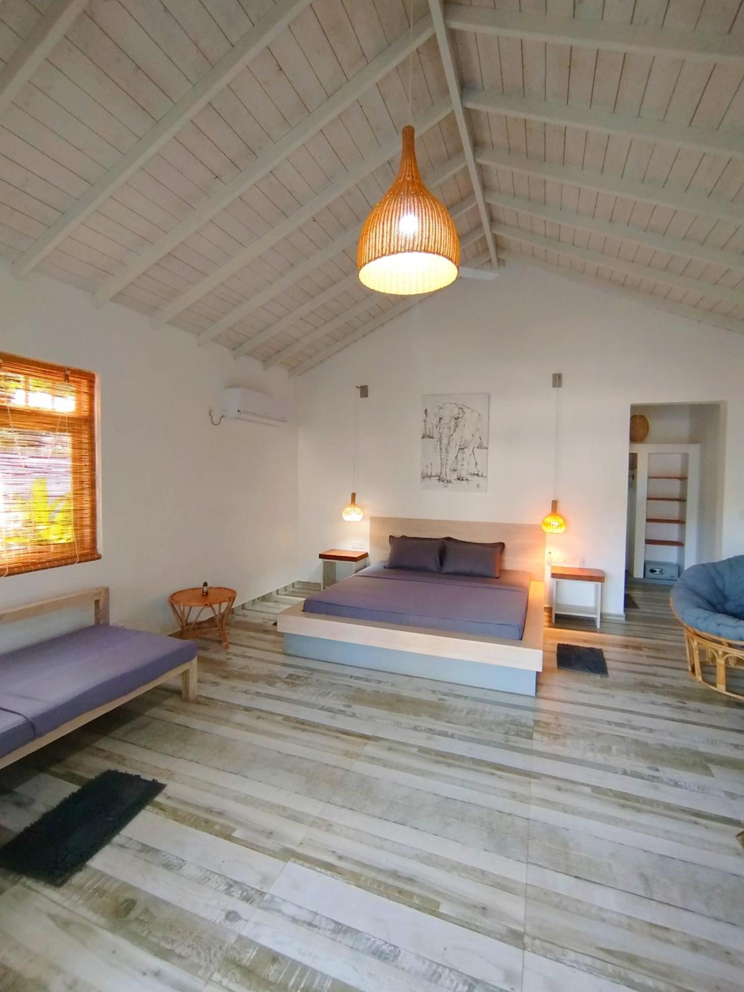 Sleeping Elephant Beach Resort Tangalle Exterior photo